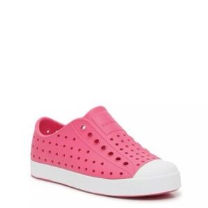 Native Women's Sneakers in Red and White